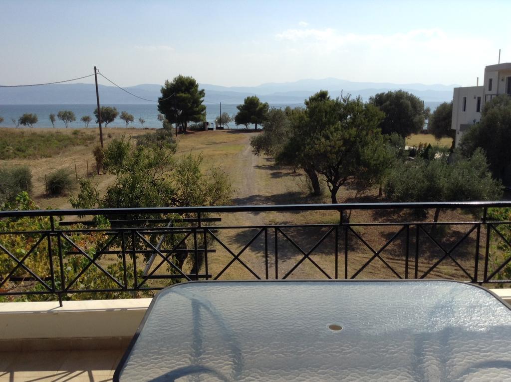 Villa Vlichos Amarynthos Exterior foto